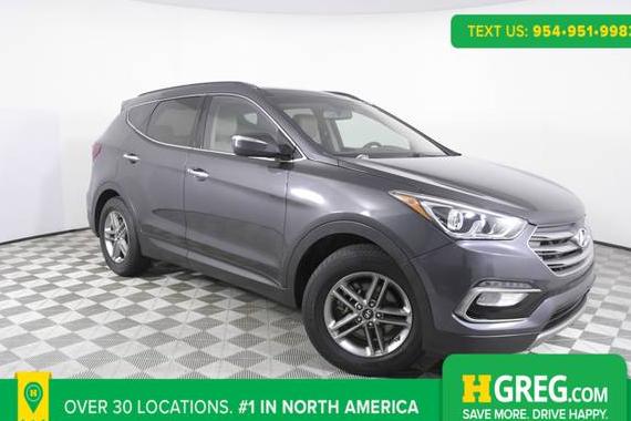 HYUNDAI SANTA FE 2017 5XYZU3LBXHG398625 image